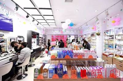 店长日记 800个SKU如何跻身唐三彩前10？美女店长的八大经营秘籍